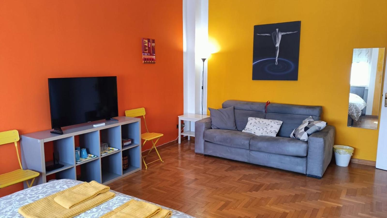 Isola Flat * Milano